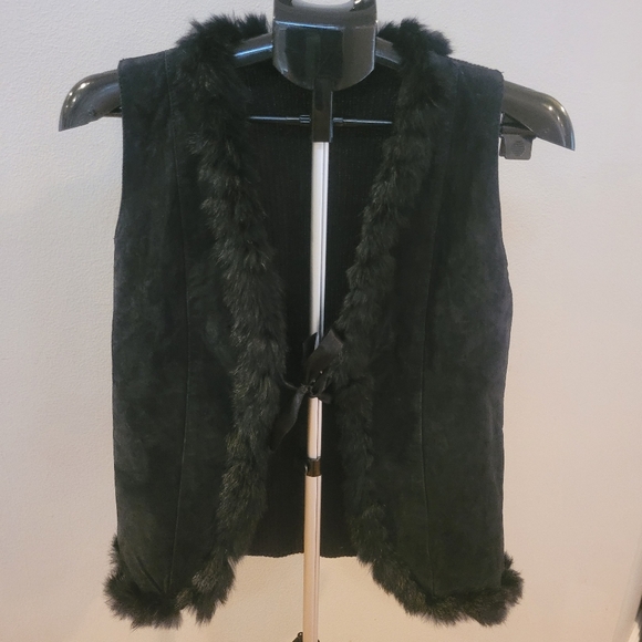 Funky Black Fur Trim Suede Vest - Picture 1 of 6